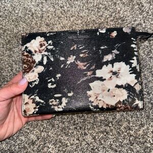 Henri Bendel West 57th Floral Clutch NWT with Box and Shopping Bag